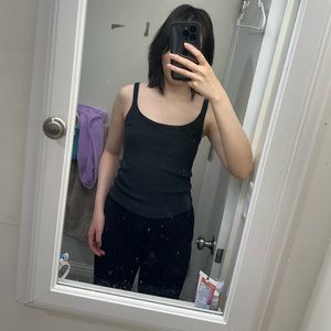 brandy melville tank top